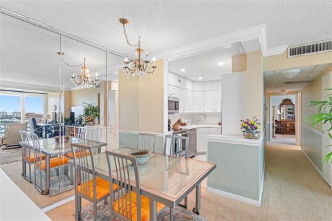 Copropriété à vendre à Clearwater, Floride: 2 chambres, 120.31 m2 № 1722300 - photo 12