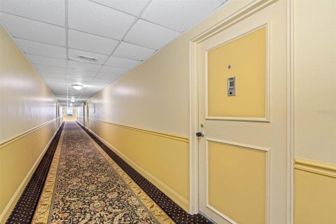Copropriété à vendre à Clearwater, Floride: 2 chambres, 120.31 m2 № 1722300 - photo 11