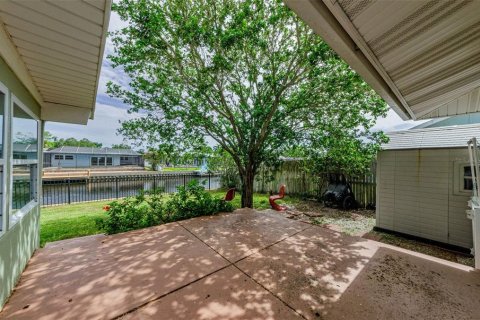 House in Saint Petersburg, Florida 3 bedrooms, 165.27 sq.m. № 1820515 - photo 29
