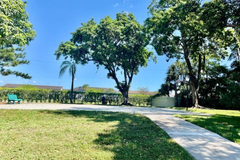 Condo in Oakland Park, Florida, 2 bedrooms  № 2154651 - photo 18