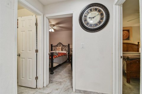 Купить коммерческую недвижимость в Клируотер, Флорида 6 спален, 273.5м2, № 1876689 - фото 15