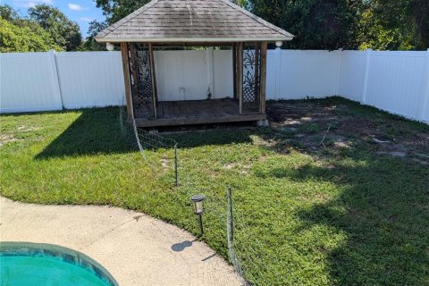 Casa en venta en Tampa, Florida, 5 dormitorios, 263.19 m2 № 2291906 - foto 28