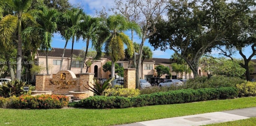 Condo in Davie, Florida, 2 bedrooms  № 1839449