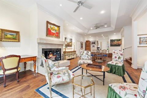 House in Jupiter, Florida 3 bedrooms, 279.82 sq.m. № 2175860 - photo 18