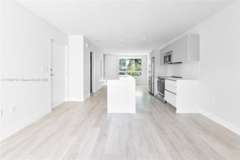 Купить кондоминиум в Майами, Флорида 2 спальни, 118.26м2, № 1699661 - фото 4