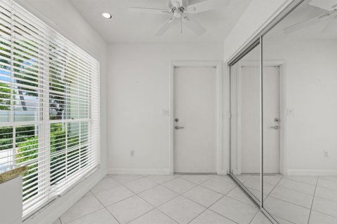 Adosado en venta en Doral, Florida, 3 dormitorios, 163.42 m2 № 2174271 - foto 19