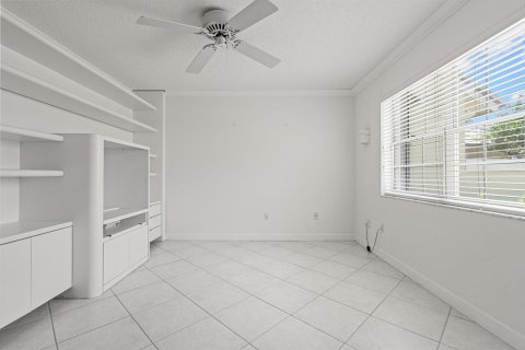 Adosado en venta en Doral, Florida, 3 dormitorios, 163.42 m2 № 2174271 - foto 23