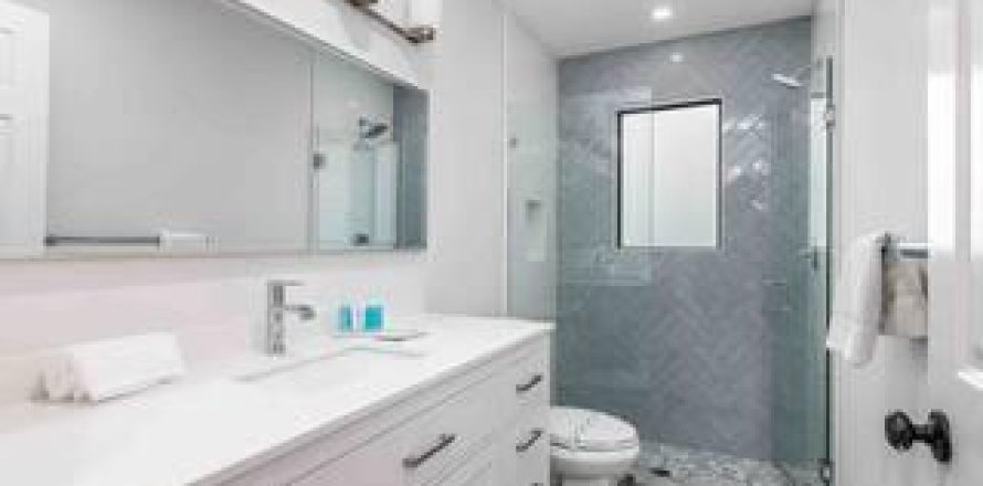 Immobilier commercial à Wellington, Floride 3 chambres, 120.77 m2 № 1188472