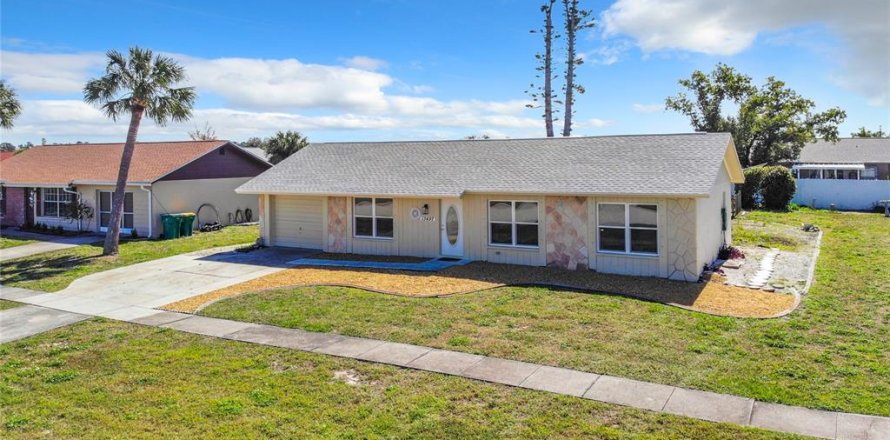 Villa ou maison à Port Charlotte, Floride 2 chambres, 97.55 m2 № 1791334