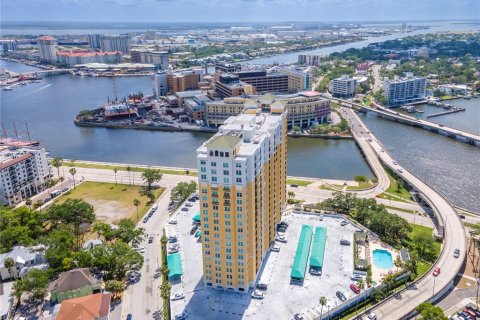 Condominio en venta en Tampa, Florida, 2 dormitorios, 102.38 m2 № 1826807 - foto 11