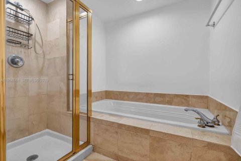 Купить кондоминиум в Корал-Гейблс, Флорида 2 спальни, 111.02м2, № 2029438 - фото 9