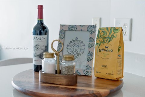 Copropriété à louer à Miami, Floride: 2 chambres, 103.21 m2 № 2042217 - photo 29