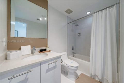 Copropriété à louer à Miami, Floride: 2 chambres, 103.21 m2 № 2042217 - photo 20