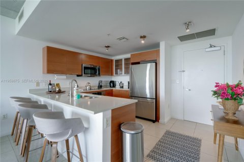 Copropriété à louer à Miami, Floride: 2 chambres, 103.21 m2 № 2042217 - photo 10