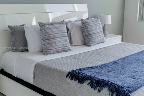 Copropriété à louer à Miami, Floride: 2 chambres, 103.21 m2 № 2042217 - photo 18