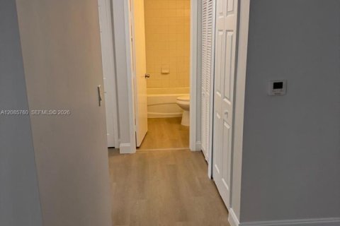 Condo in Homestead, Florida, 3 bedrooms № 2402486 - photo 15