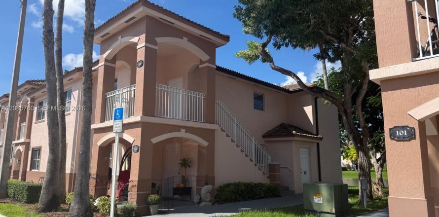 Condo in Homestead, Florida, 3 bedrooms № 2402486