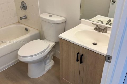 Condo in Homestead, Florida, 3 bedrooms № 2402486 - photo 14