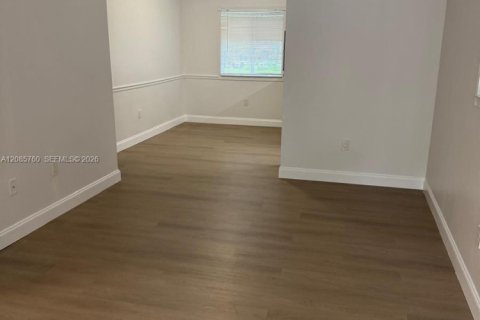 Condo in Homestead, Florida, 3 bedrooms № 2402486 - photo 4