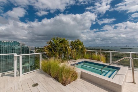 Copropriété à vendre à Miami, Floride: 1 chambre, 64.1 m2 № 2051997 - photo 14