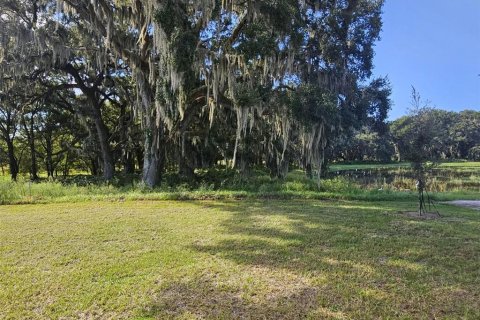 Townhouse in Wildwood, Florida 3 bedrooms, 136.01 sq.m. № 1743616 - photo 21