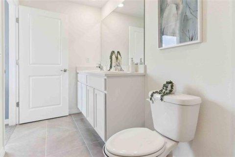 Townhouse in Wildwood, Florida 3 bedrooms, 136.01 sq.m. № 1743616 - photo 14