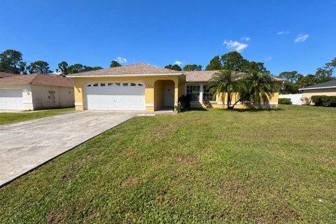 Villa ou maison à North Port, Floride 3 chambres, 110.74 m2 № 2437339