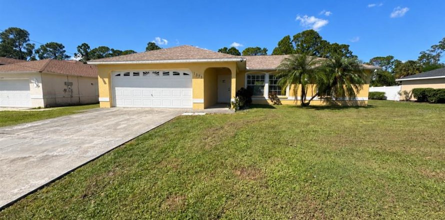 Villa ou maison à North Port, Floride 3 chambres, 110.74 m2 № 2437339