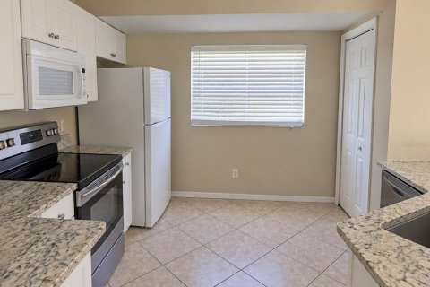 Villa ou maison à louer à North Port, Floride: 3 chambres, 110.74 m2 № 2437339 - photo 5