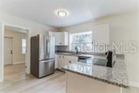 House in Groveland, Florida 3 bedrooms, 104.79 sq.m. № 1831533 - photo 5