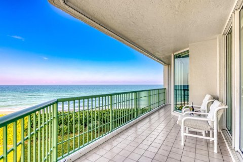 Condo in Jensen Beach, Florida, 3 bedrooms № 2152662 - photo 18