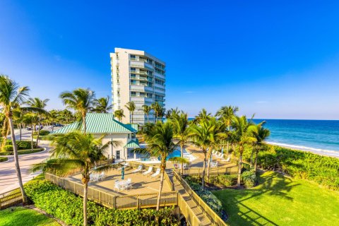 Condo in Jensen Beach, Florida, 3 bedrooms № 2152662 - photo 29
