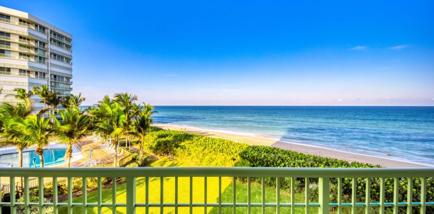 Condo in Jensen Beach, Florida, 3 bedrooms № 2152662