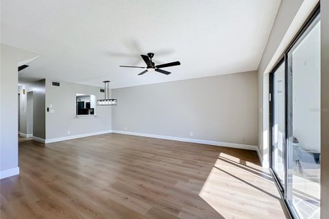 Touwnhouse à vendre à Indian Harbour Beach, Floride: 2 chambres, 121.7 m2 № 2420240 - photo 27