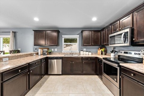 Touwnhouse à vendre à Riverview, Floride: 3 chambres, 151.15 m2 № 2227095 - photo 3