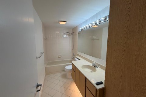 Adosado en venta en West Palm Beach, Florida, 2 dormitorios, 117.43 m2 № 2146429 - foto 25