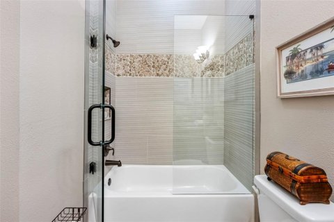 House in Palm Harbor, Florida 2 bedrooms, 161.19 sq.m. № 1907708 - photo 27