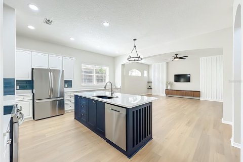 Купить виллу или дом в Уиндермир, Флорида 9 комнат, 288.28м2, № 1904977 - фото 24
