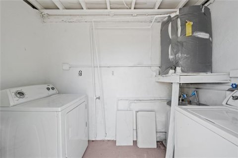 Immobilier commercial à vendre à Fort Lauderdale, Floride: 133.78 m2 № 2083792 - photo 9