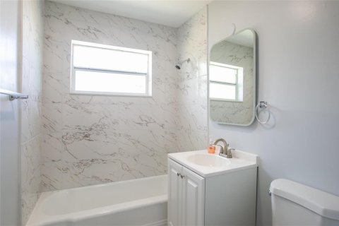 Immobilier commercial à vendre à Fort Lauderdale, Floride: 133.78 m2 № 2083792 - photo 5