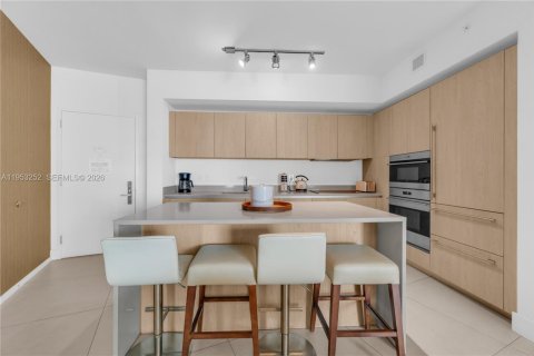 Condominio en venta en Hollywood, Florida, 1 dormitorio, 79.15 m2 № 2007548 - foto 10