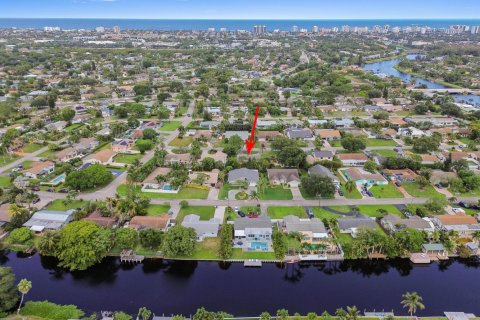 House in Delray Beach, Florida 3 bedrooms, 118.73 sq.m. № 2077360 - photo 25