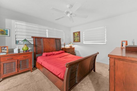 House in Delray Beach, Florida 3 bedrooms, 118.73 sq.m. № 2077360 - photo 11