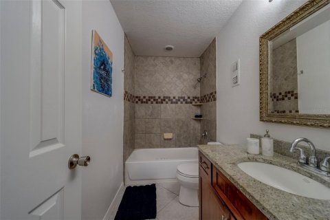 Copropriété à louer à Saint Petersburg, Floride: 2 chambres, 76.64 m2 № 1688344 - photo 21