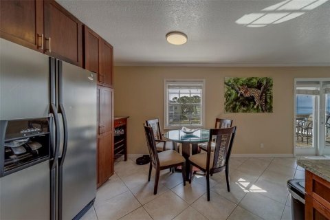 Copropriété à louer à Saint Petersburg, Floride: 2 chambres, 76.64 m2 № 1688344 - photo 12