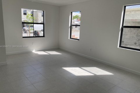 Townhouse in Miami, Florida 3 bedrooms, 143.53 sq.m. № 2189852 - photo 7