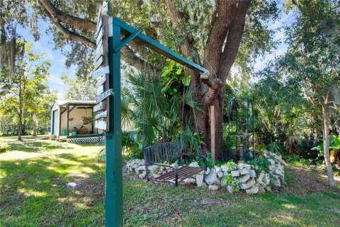 Villa ou maison à vendre à Fruitland Park, Floride: 3 chambres, 180.6 m2 № 2433741 - photo 25