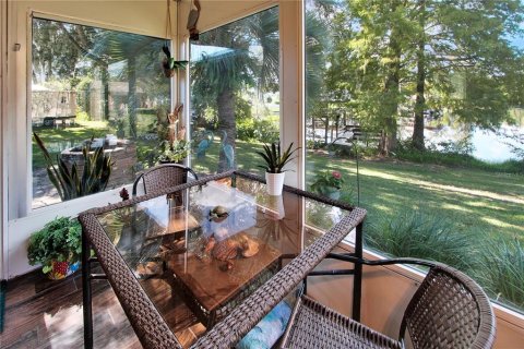 Villa ou maison à vendre à Fruitland Park, Floride: 3 chambres, 180.6 m2 № 2433741 - photo 4