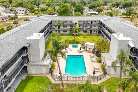 Condominio en venta en Saint Petersburg, Florida, 1 dormitorio, 59.46 m2 № 2147407 - foto 26