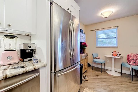 Condominio en venta en Saint Petersburg, Florida, 1 dormitorio, 59.46 m2 № 2147407 - foto 9
